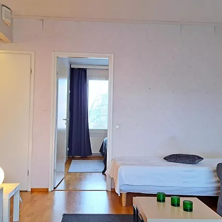 Kotimaailma - Tilava Saunallinen Kaksio - Verstaankatu *