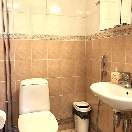 Kotimaailma - Tilava Saunallinen Kaksio - Verstaankatu Lägenhet