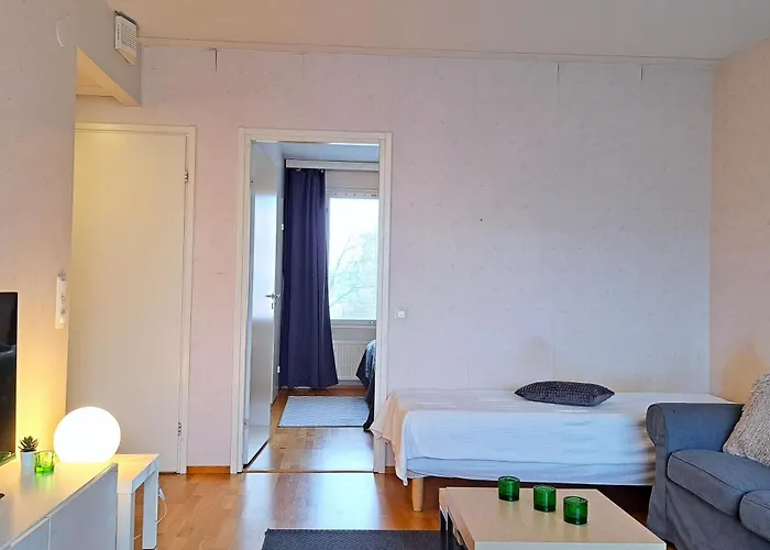 Kotimaailma - Tilava Saunallinen Kaksio - Verstaankatu *